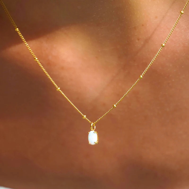 Gull Opal Halskjede