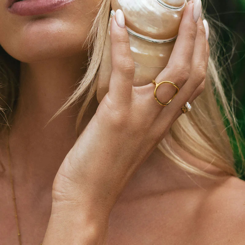 Oval RIng