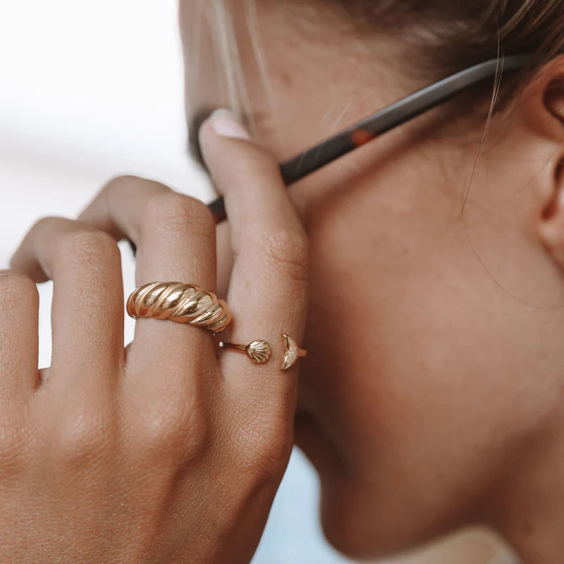 Croissantformet Ring